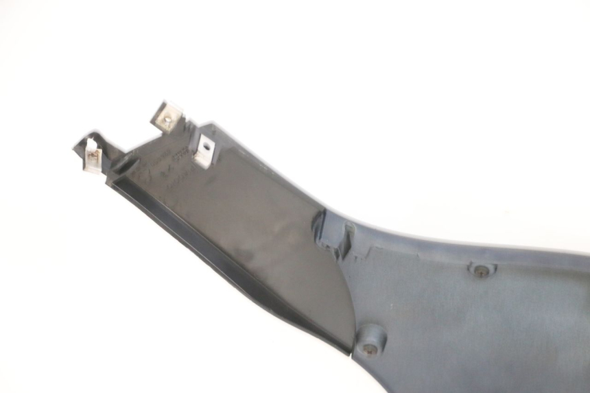 photo de LEWY PROG WLOTU POWIETRZA PIAGGIO MP3 RL 250 (2006 - 2010) - Punkty mocowania