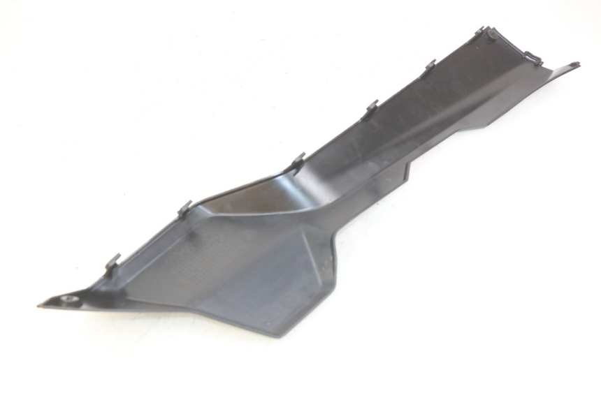 photo de LEWY PROG WLOTU POWIETRZA SYM ORBIT III 3 4T 50 (2021 - 2025) - Inny kąt widzenia