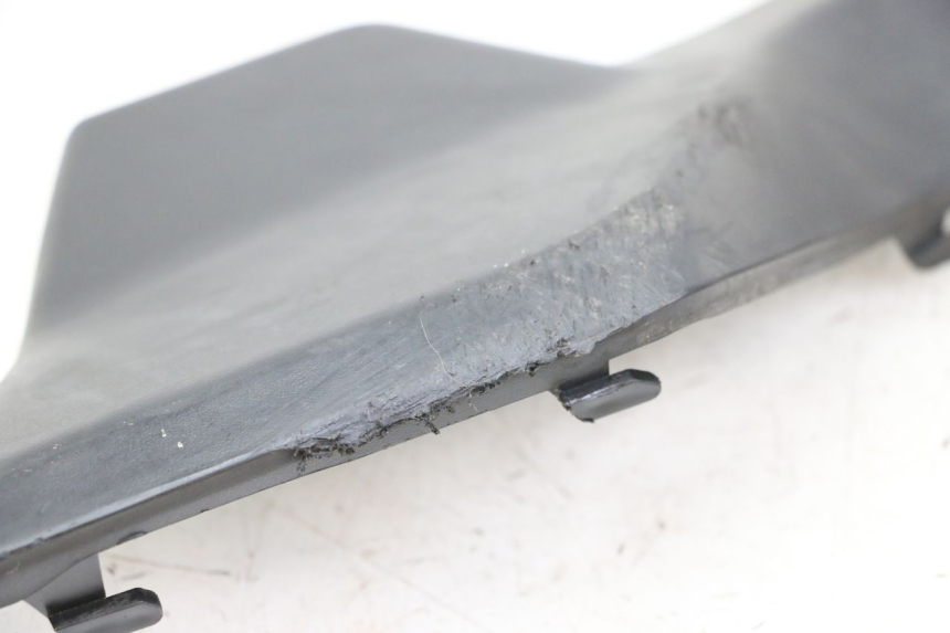 photo de LEWY PROG WLOTU POWIETRZA SYM ORBIT III 3 4T 50 (2021 - 2025) - Zoom stanu zużycia