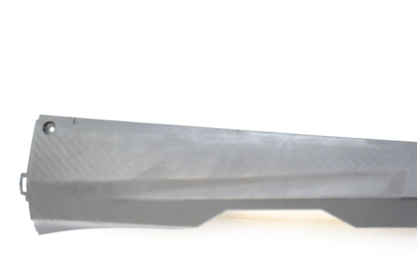 photo de LEWY PROG WLOTU POWIETRZA SYM ORBIT III 3 4T 50 (2021 - 2025) - Punkty mocowania