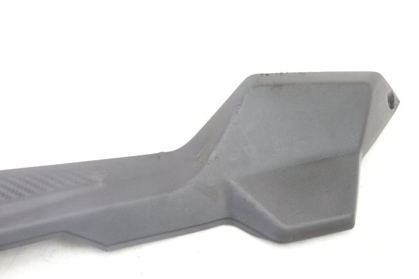 photo de LEWY PROG WLOTU POWIETRZA SYM ORBIT III 3 4T 50 (2021 - 2025) - Zoom stanu zużycia