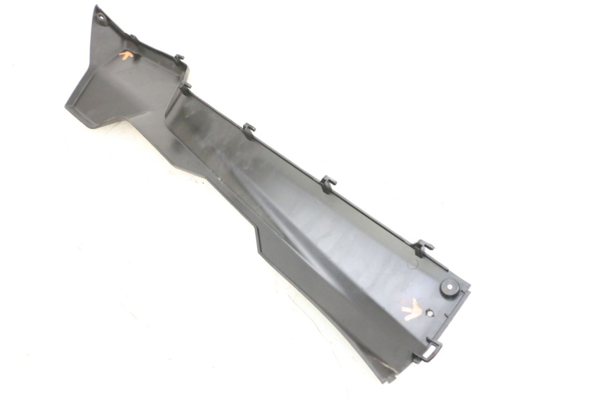 photo de LEWY PROG WLOTU POWIETRZA SYM ORBIT III 3 4T 50 (2018 - 2021) - Zbliżenie techniczne