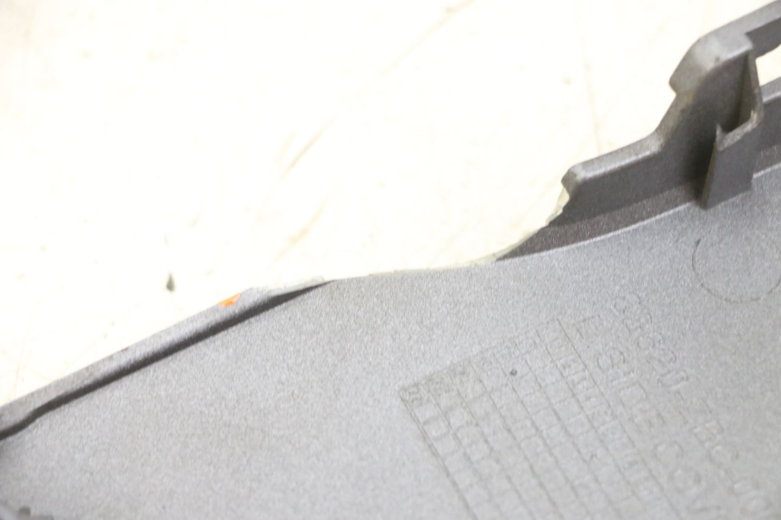 photo de LEWY PROG WLOTU POWIETRZA PEUGEOT BELVILLE 125 (2017 - 2021) - Widok ogólny