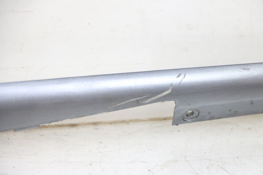 photo de LEWY PROG WLOTU POWIETRZA EFUN PUSA 1 - Szczegóły charakterystyczne