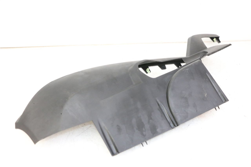 photo de LEWY PROG WLOTU POWIETRZA PEUGEOT SATELIS COMPRESSOR K15 125 (2006 - 2009) - Punkty mocowania