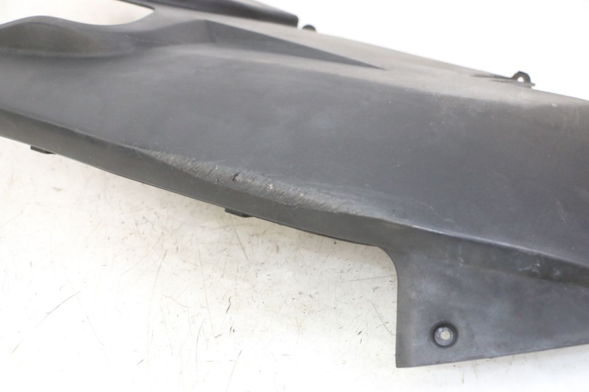 photo de LEWY PROG WLOTU POWIETRZA PEUGEOT SATELIS COMPRESSOR K15 125 (2006 - 2009) - Część sprawdzona