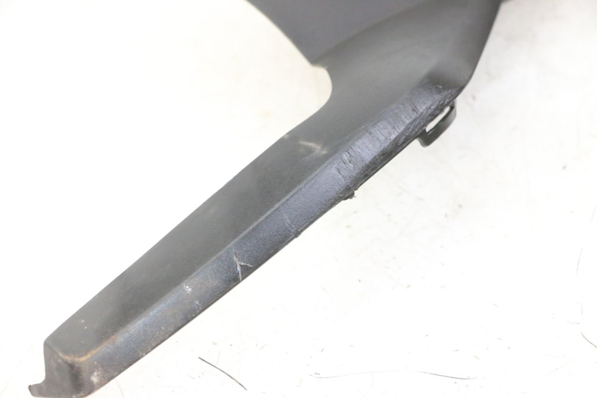 photo de LEWY PROG WLOTU POWIETRZA PEUGEOT SATELIS COMPRESSOR K15 125 (2006 - 2009) - Część sprawdzona