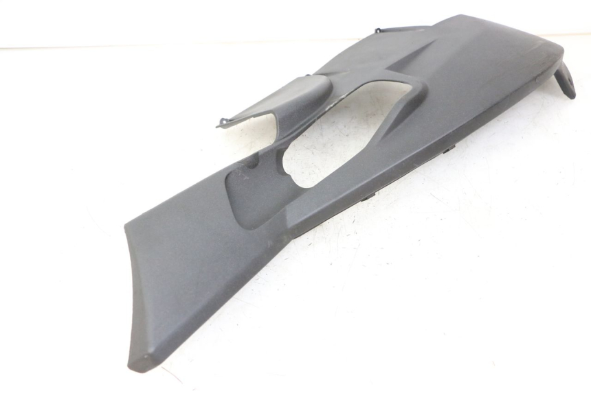 photo de LEWY PROG WLOTU POWIETRZA PEUGEOT SATELIS 125 (2013 - 2018) - Zbliżenie techniczne