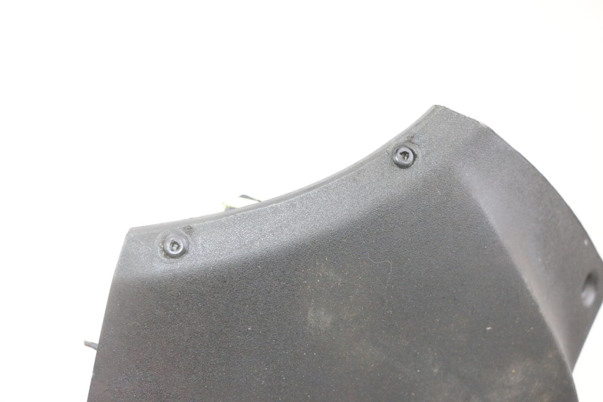 photo de LEWY PROG WLOTU POWIETRZA PEUGEOT SATELIS 125 (2013 - 2018) - Zoom stanu zużycia