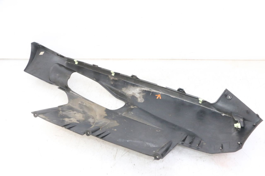 photo de LEWY PROG WLOTU POWIETRZA PEUGEOT SATELIS 125 (2013 - 2018) - Punkty mocowania