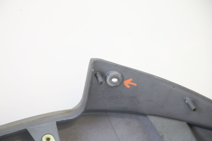 photo de LEWY PROG WLOTU POWIETRZA PEUGEOT SATELIS 250 (2006 - 2012) - Stan powierzchni