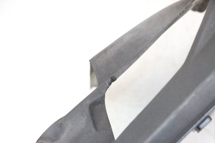 photo de LEWY PROG WLOTU POWIETRZA PEUGEOT SATELIS 125 (2013 - 2018) - Zoom stanu zużycia