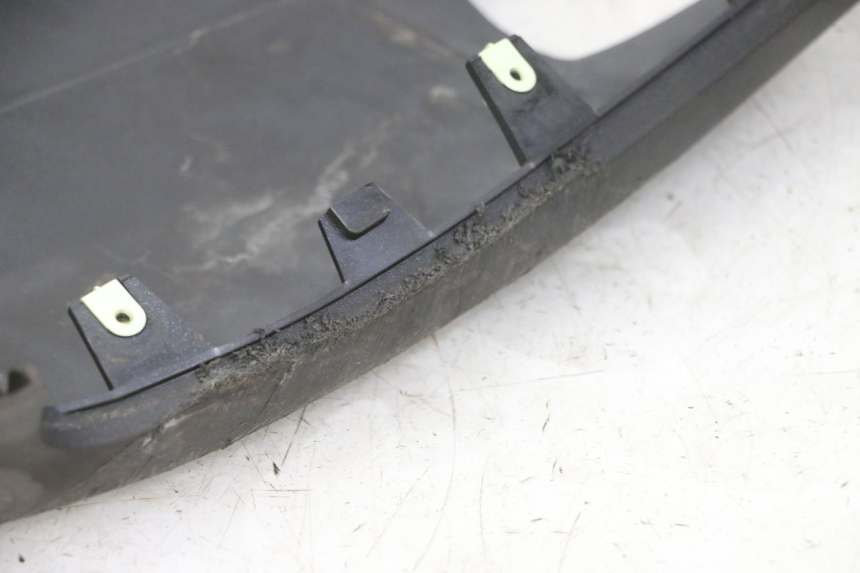 photo de LEWY PROG WLOTU POWIETRZA PEUGEOT SATELIS 125 (2013 - 2018) - Punkty mocowania