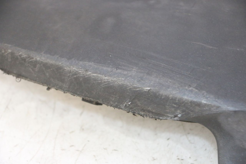 photo de LEWY PROG WLOTU POWIETRZA PEUGEOT SATELIS 125 (2013 - 2018) - Oznaczenia i referencje