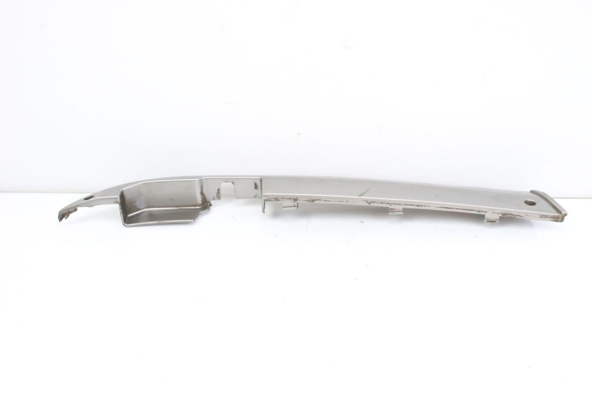 photo de LEWY PROG WLOTU POWIETRZA KYMCO SENTO 100 (2008 - 2013) - Szczegół części