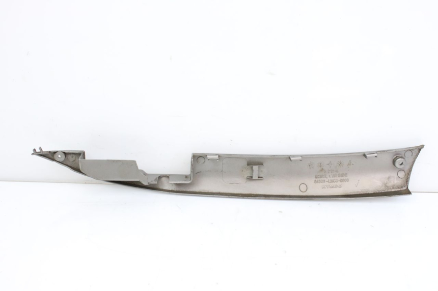 photo de LEWY PROG WLOTU POWIETRZA KYMCO SENTO 100 (2008 - 2013) - Inny kąt widzenia