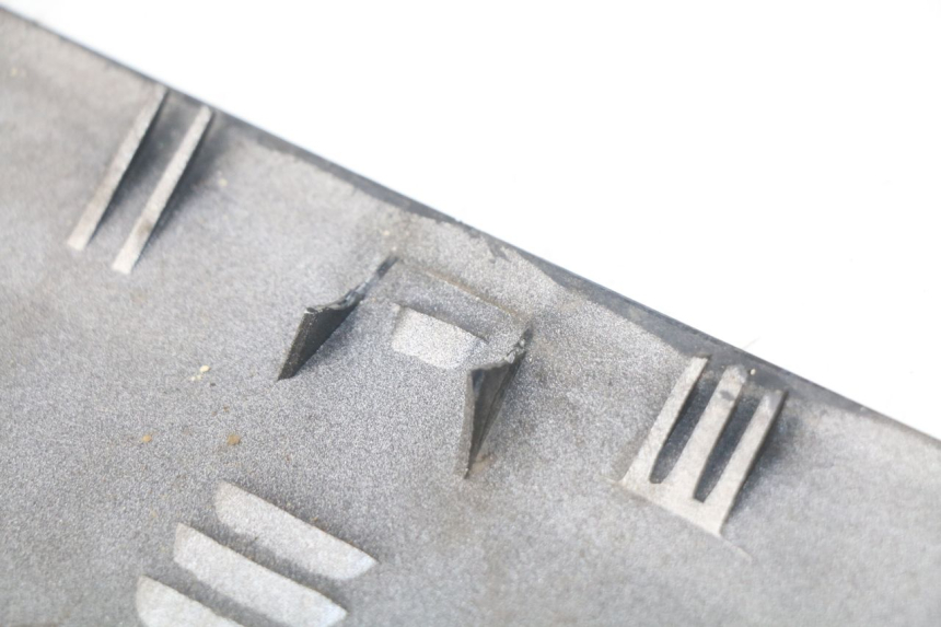 photo de LEWY PROG WLOTU POWIETRZA MBK SKYLINER 125 (2004 - 2007) - Inny kąt widzenia