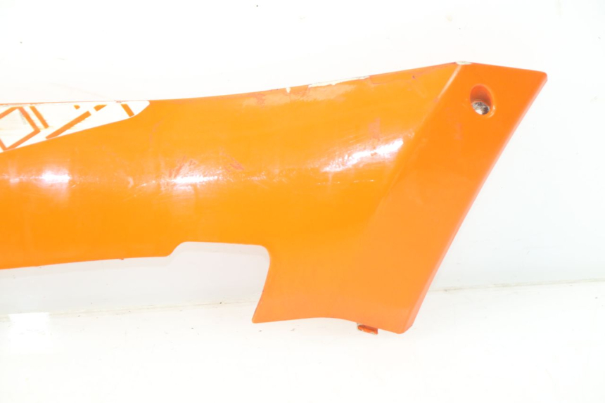 photo de LEWY PROG WZMACNIAJĄCY KAROSERIĘ PEUGEOT STREETZONE 2T 50 (2014 - 2019) - Zbliżenie techniczne