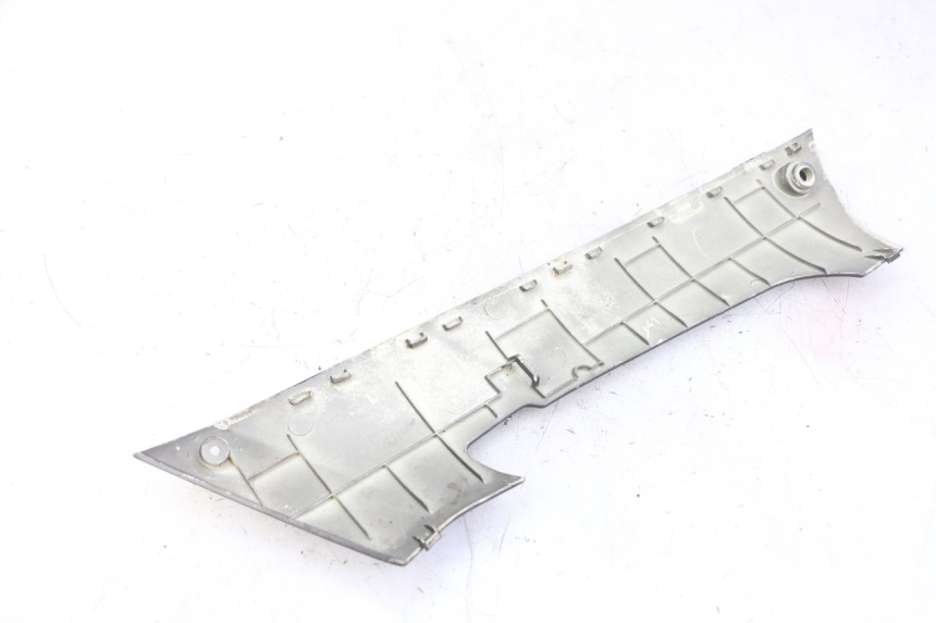 photo de LEWY PROG WLOTU POWIETRZA PEUGEOT STREETZONE I NAKED 2T 50 (2018 - 2020) - Zoom stanu zużycia