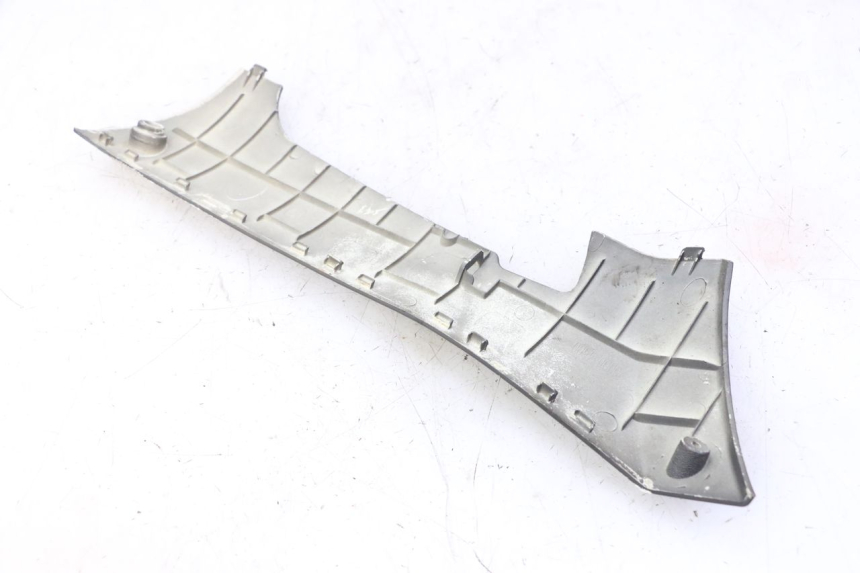 photo de LEWY PROG WLOTU POWIETRZA PEUGEOT STREETZONE I NAKED 2T 50 (2018 - 2020) - Inny kąt widzenia