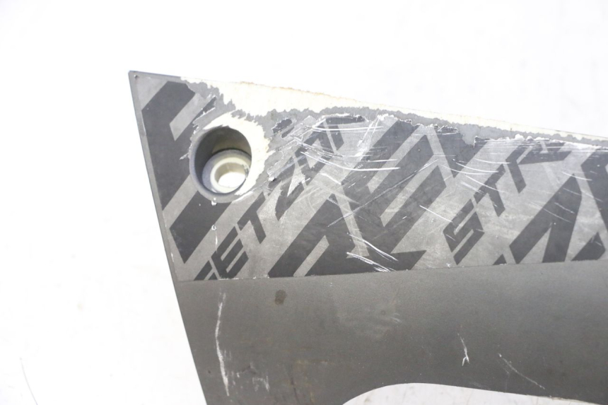 photo de LEWY PROG WLOTU POWIETRZA PEUGEOT STREETZONE I NAKED 2T 50 (2018 - 2020) - Część sprawdzona