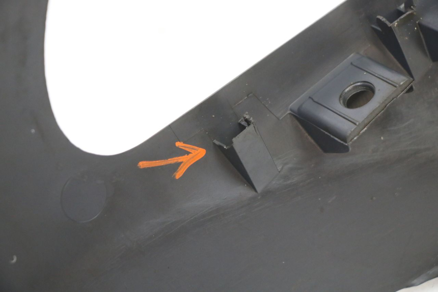 photo de LEWY PROG WLOTU POWIETRZA PIAGGIO SUPER LX 125 (2000 - 2003) - Część sprawdzona