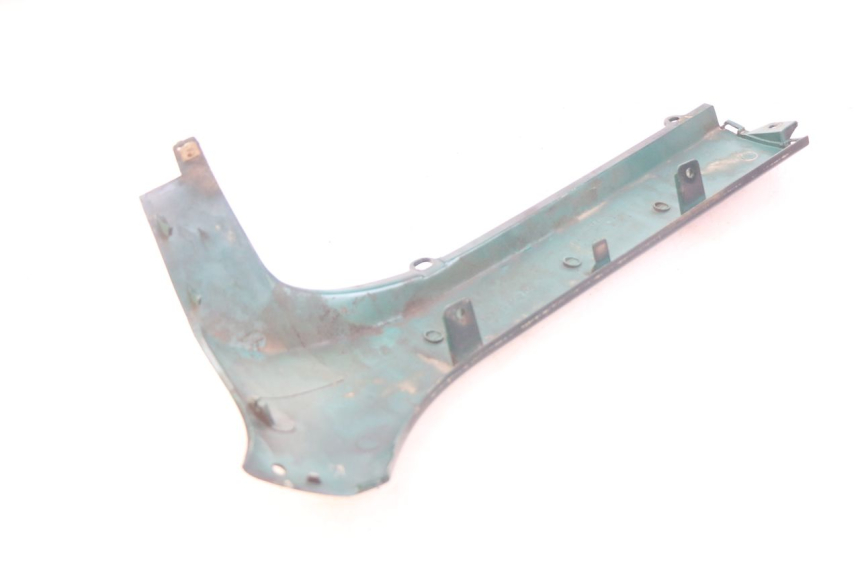 photo de LEWY PROG WZMACNIAJĄCY PODWOZIA PEUGEOT SV 125 (1991 - 1994) - Zbliżenie techniczne