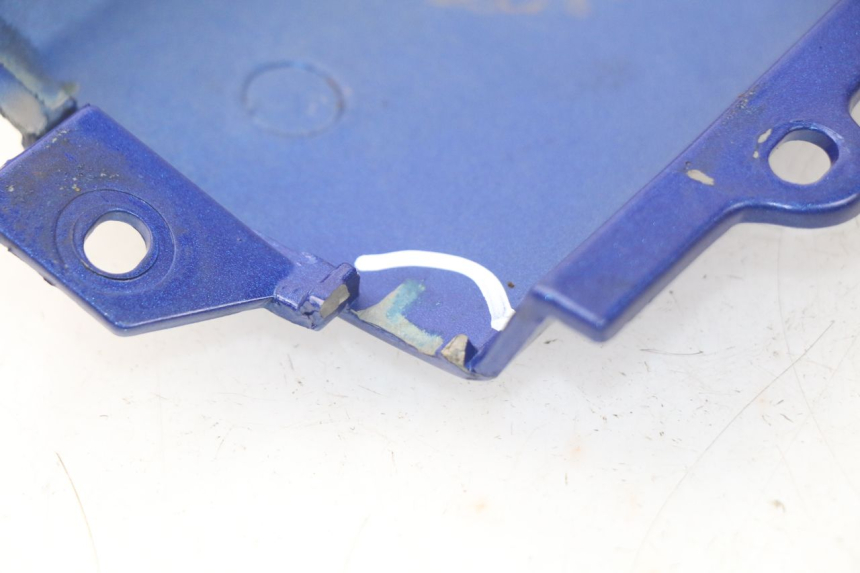 photo de LEWY PROG WLOTU POWIETRZA PEUGEOT SV 80 (1993 - 1997) - Zbliżenie techniczne