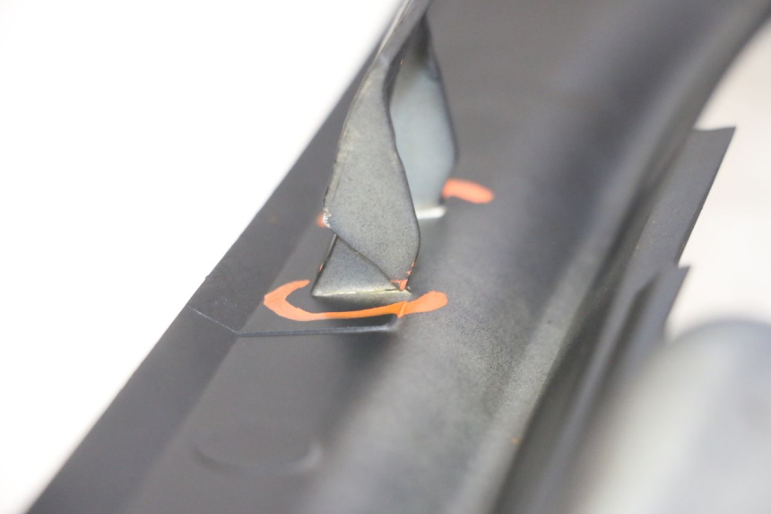 photo de LEWY PROG WZMACNIAJĄCY APRILIA SXR 50 (2021 - 2023) - Zoom stanu zużycia