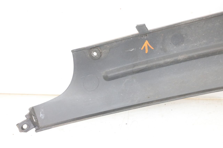 photo de LEWY PROG W SAMOCHODZIE TNT MOTOR ROMA 10' 4T 50 (2019 - 2022) - Zbliżenie techniczne