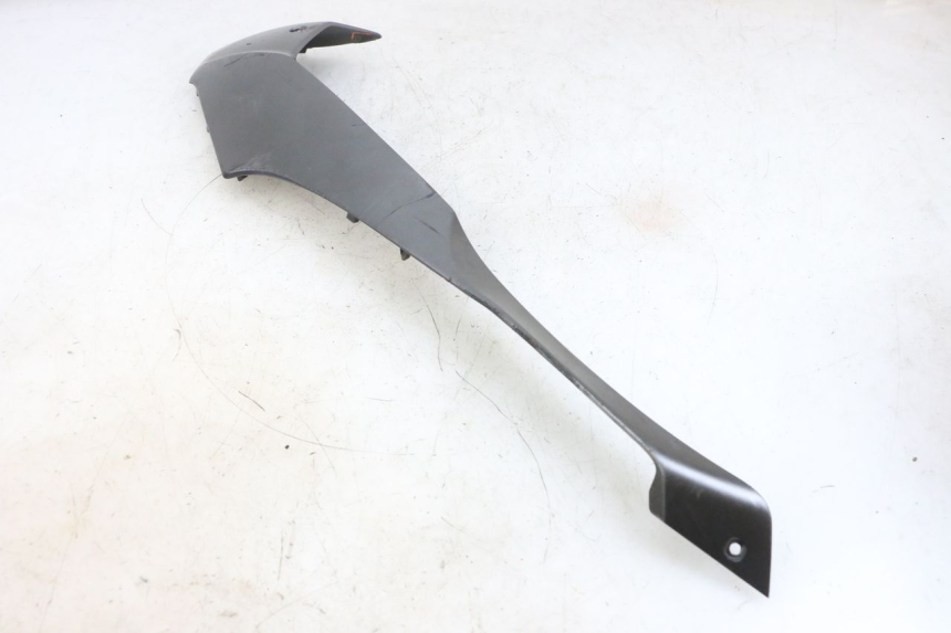 photo de LEWY PROG WLOTU POWIETRZA YAMAHA TRICITY 300 (2020 - 2024) - Zbliżenie komponentów