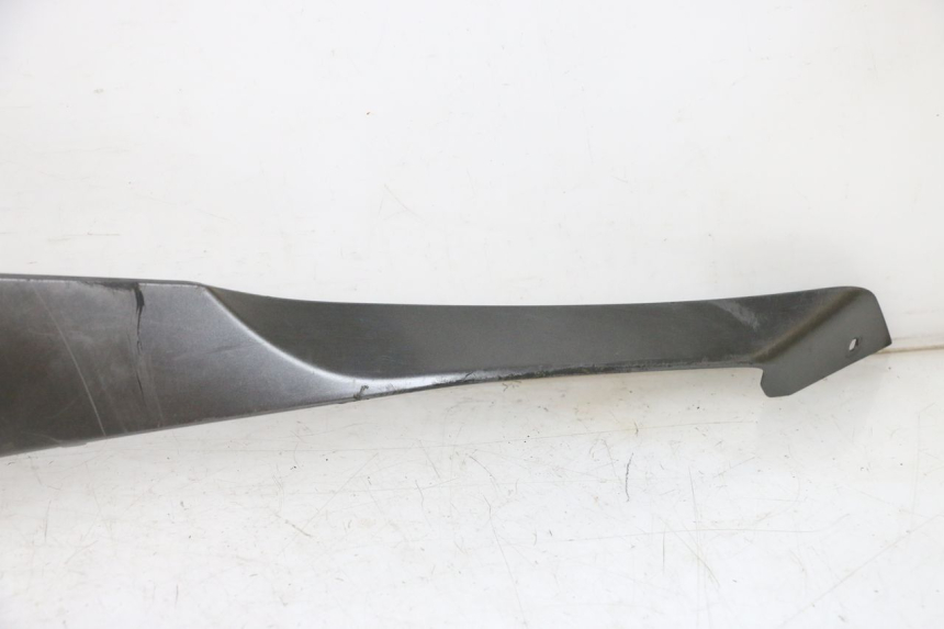 photo de LEWY PROG WLOTU POWIETRZA YAMAHA TRICITY 300 (2020 - 2024) - Widok z bliska