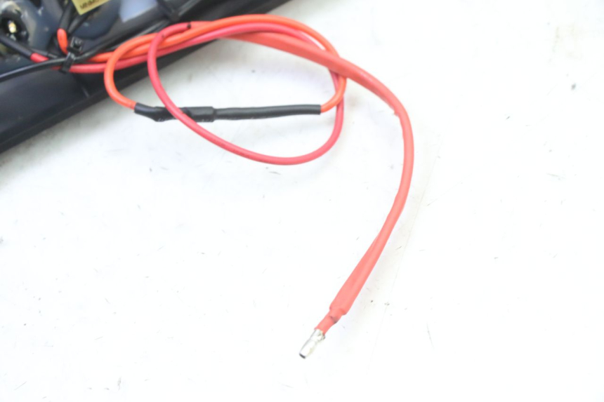 photo de LEWY PROG WLOTU POWIETRZA DUALTRON VICTOR LIMITED 1 - Szczegóły charakterystyczne