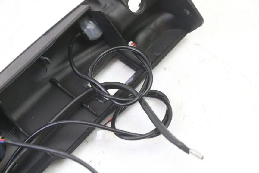 photo de LEWY PROG WLOTU POWIETRZA DUALTRON VICTOR LIMITED 1 - Widok z bliska