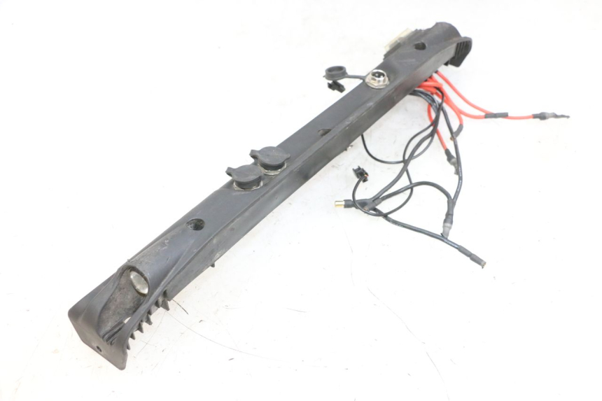 photo de LEWY PROG WLOTU POWIETRZA DUALTRON VICTOR LIMITED 1 - Oznaczenia i referencje