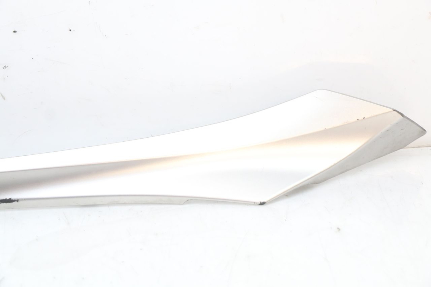 photo de LEWY PROG WZMACNIAJĄCY YAMAHA XMAX X-MAX ABS 125 (2017 - 2020) - Zoom stanu zużycia