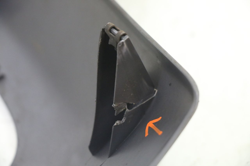 photo de LEWY PROG WLOTU POWIETRZA YAMAHA XMAX X-MAX 125 (2006 - 2009) - Część sprawdzona