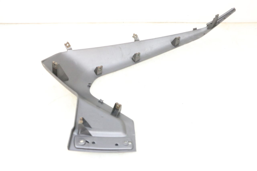 photo de LEWY PROG WLOTU POWIETRZA YAMAHA XMAX X-MAX 125 (2006 - 2009) - Inny kąt widzenia