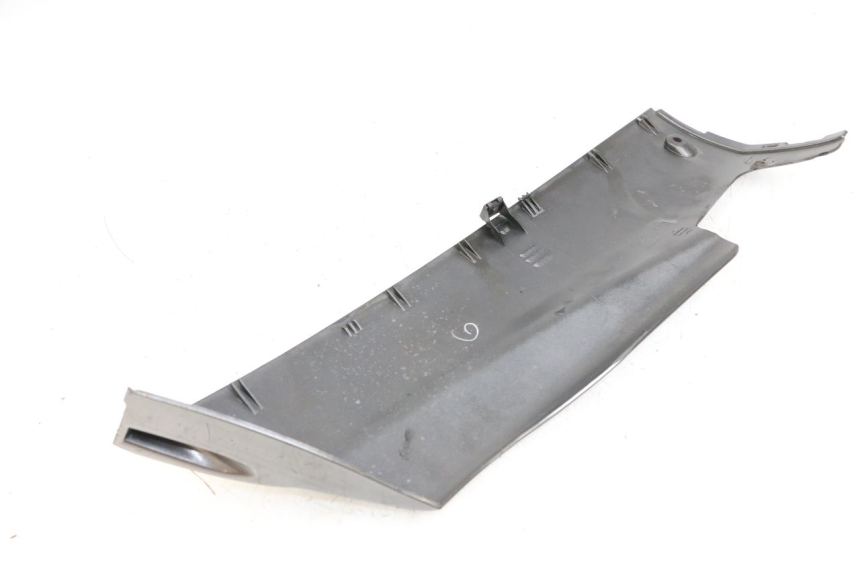 photo de LEWY PROG WLOTU POWIETRZA YAMAHA YP MAJESTY 125 (2002 - 2006) - Inny kąt widzenia