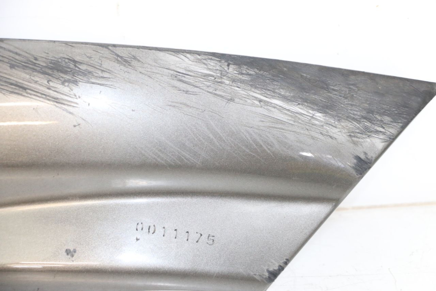 photo de LEWY PROG WLOTU POWIETRZA YAMAHA YP MAJESTY 125 (2002 - 2006) - Punkty mocowania