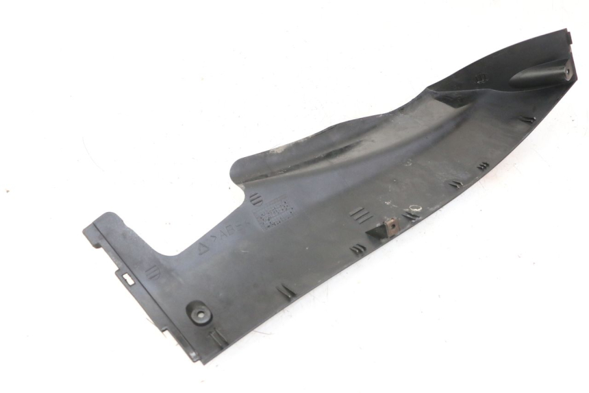 photo de LEWY PROG W SAMOCHODZIE YAMAHA YP MAJESTY 125 (2007 - 2010) - Inny kąt widzenia