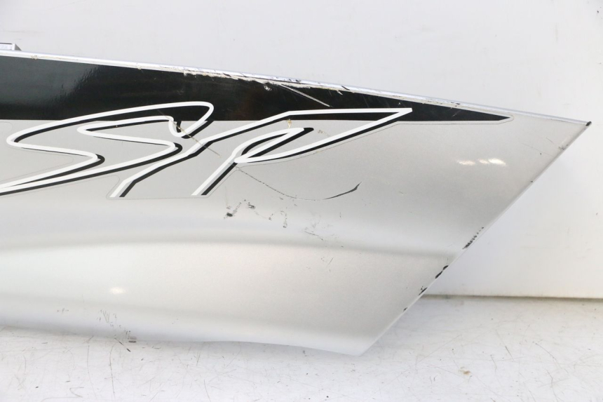 photo de LEWY PROG WLOTU POWIETRZA YAMAHA YP MAJESTY 125 (2002 - 2006) - Szczegół części
