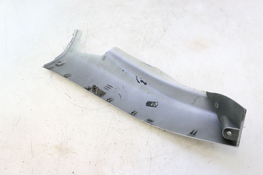 photo de LEWY PROG WLOTU POWIETRZA YAMAHA YP MAJESTY 125 (2002 - 2006) - Inny kąt widzenia