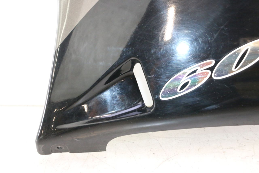 photo de LEWY PROG PRÓG KAWASAKI ZZR 600 (1995 - 2004) - Zoom stanu zużycia