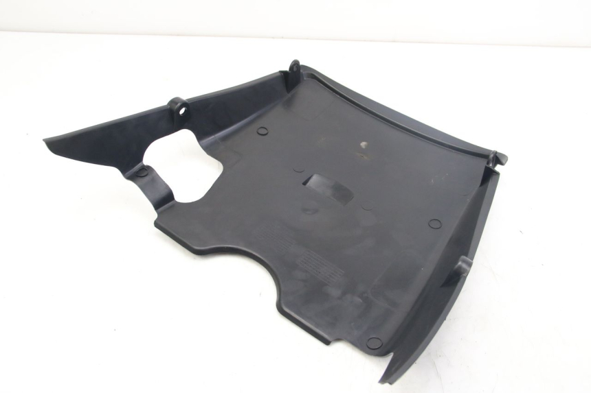 photo de PROGIEBIEŃ NADWOZIA SYM JET 4 4T 50 (2018 - 2021) - Widok z bliska