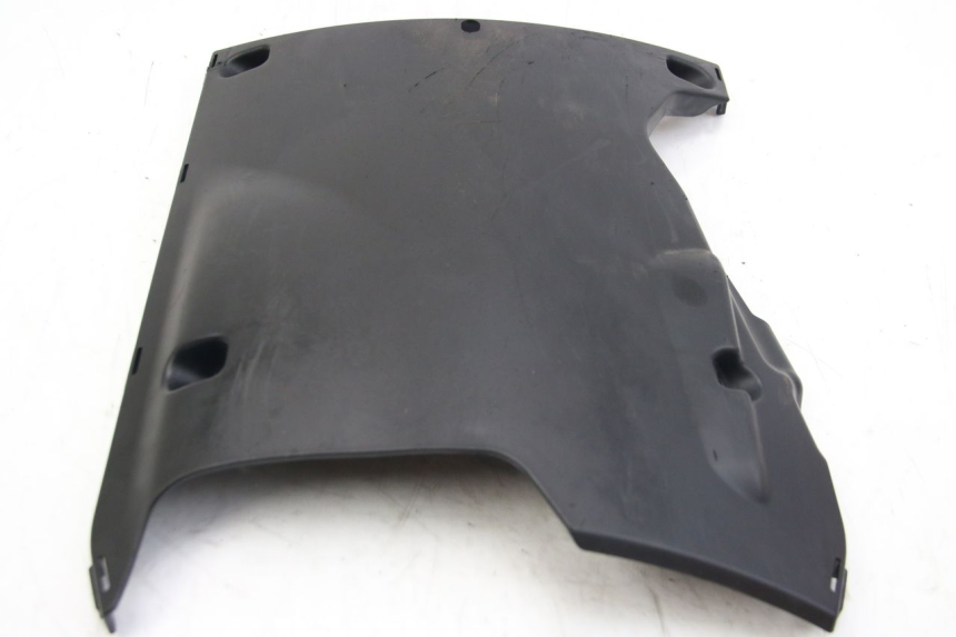 photo de PROGIEBIEŃ NADWOZIA PEUGEOT KISBEE 2T 50 (2018 - 2022) - Szczegół części