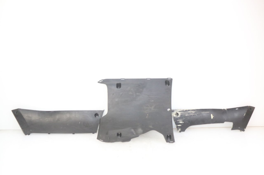 photo de PROGIEŁDŹ NADWOZIA PEUGEOT KISBEE 2T 50 (2010 - 2017) - Widok główny