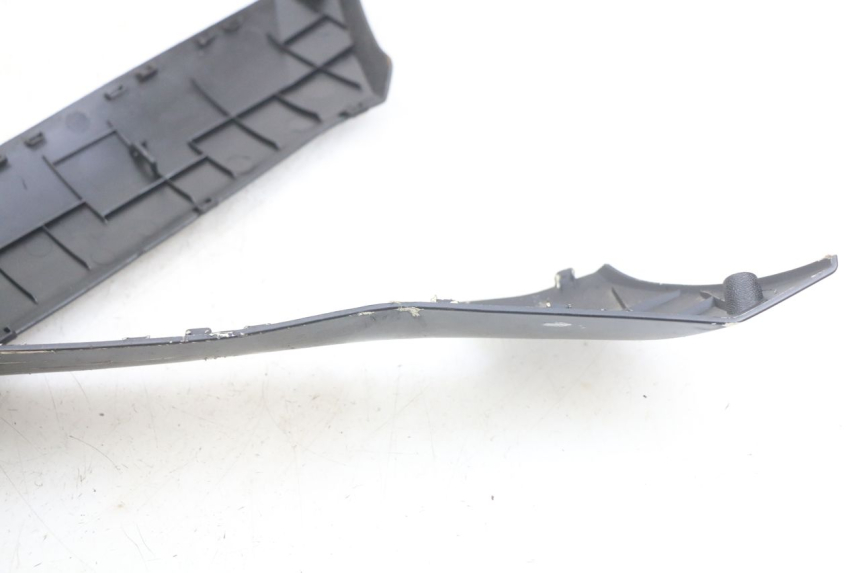 photo de PROGIEŁDŹ NADWOZIA PEUGEOT KISBEE 2T 50 (2010 - 2017) - Zoom stanu zużycia