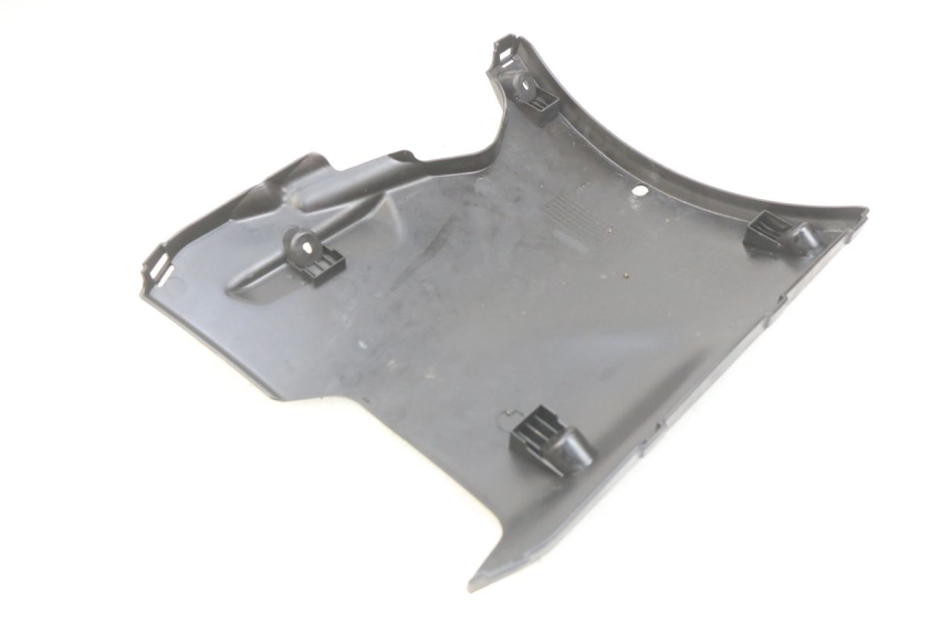 photo de PROGIEŁDŹ NADWOZIA PEUGEOT KISBEE 2T 50 (2010 - 2017) - Widok ogólny