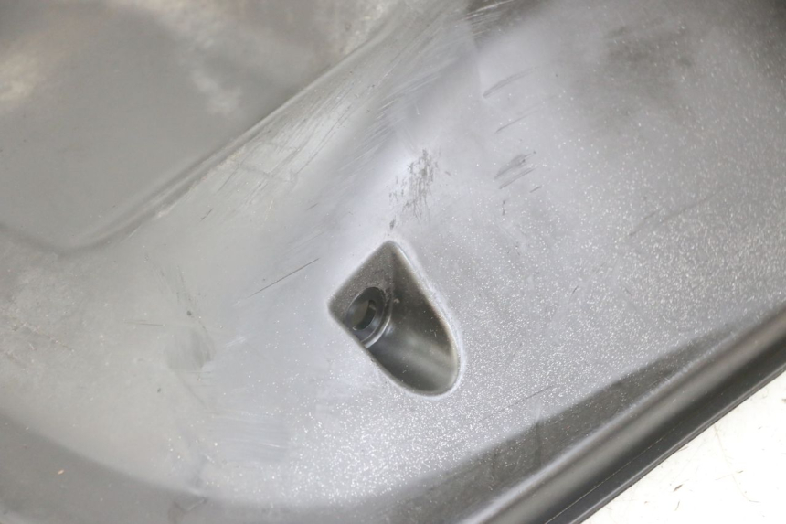 photo de PROGIEBOKS KYMCO DINK 4T 50 (2007 - 2018) - Stan powierzchni